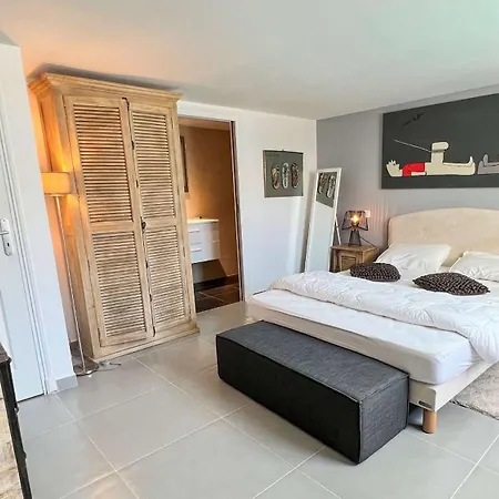 Superbe D'architecte Avec Piscine Chauffee